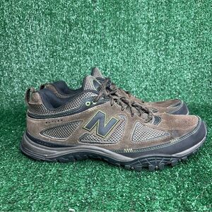 New Balance Men's Brown Hiking Shoes